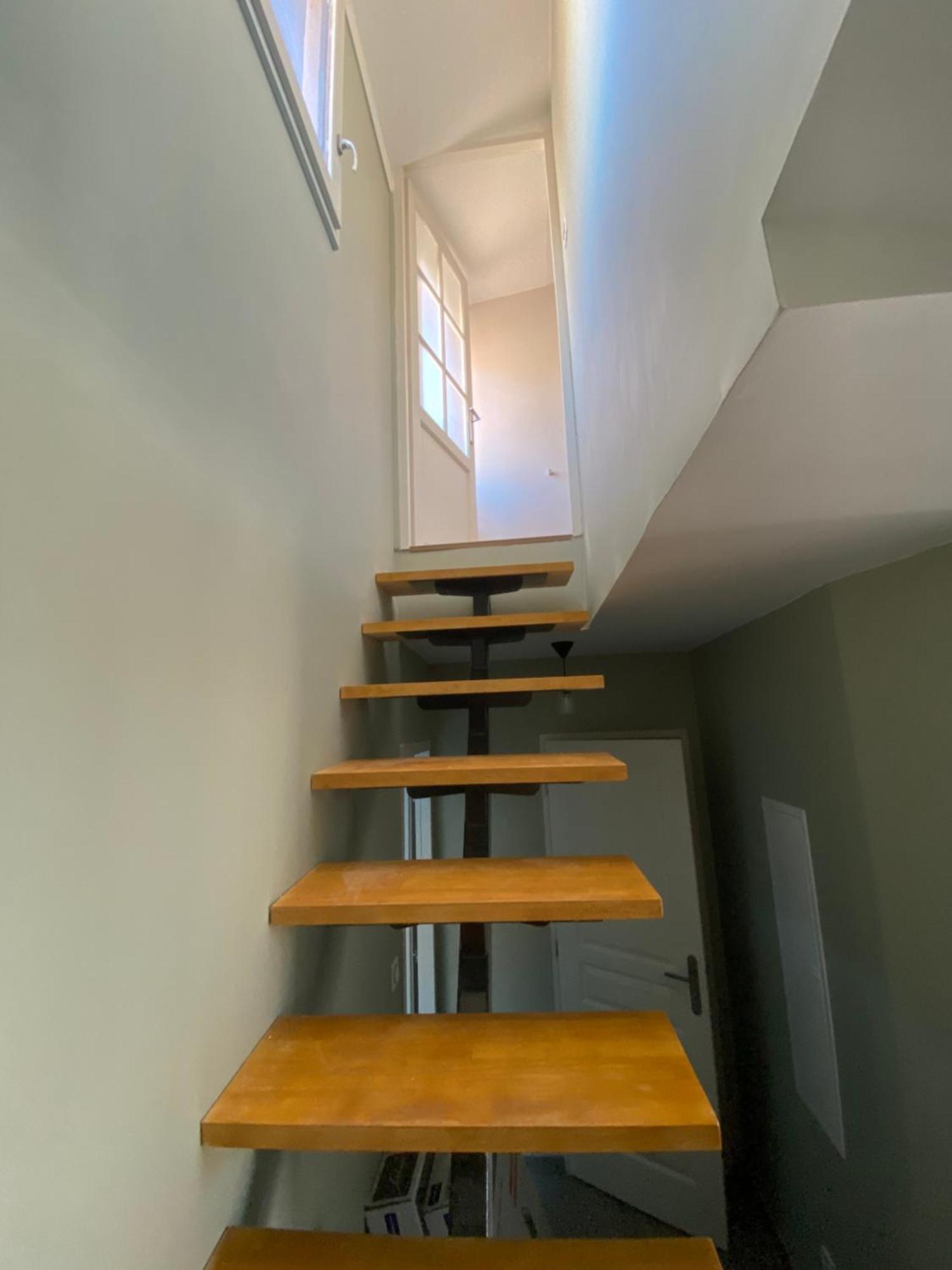 Le Petit Bijou Sete, Quatre Appartements Au Centre Ville, Trois Avec Vue Canal ห้อง รูปภาพ