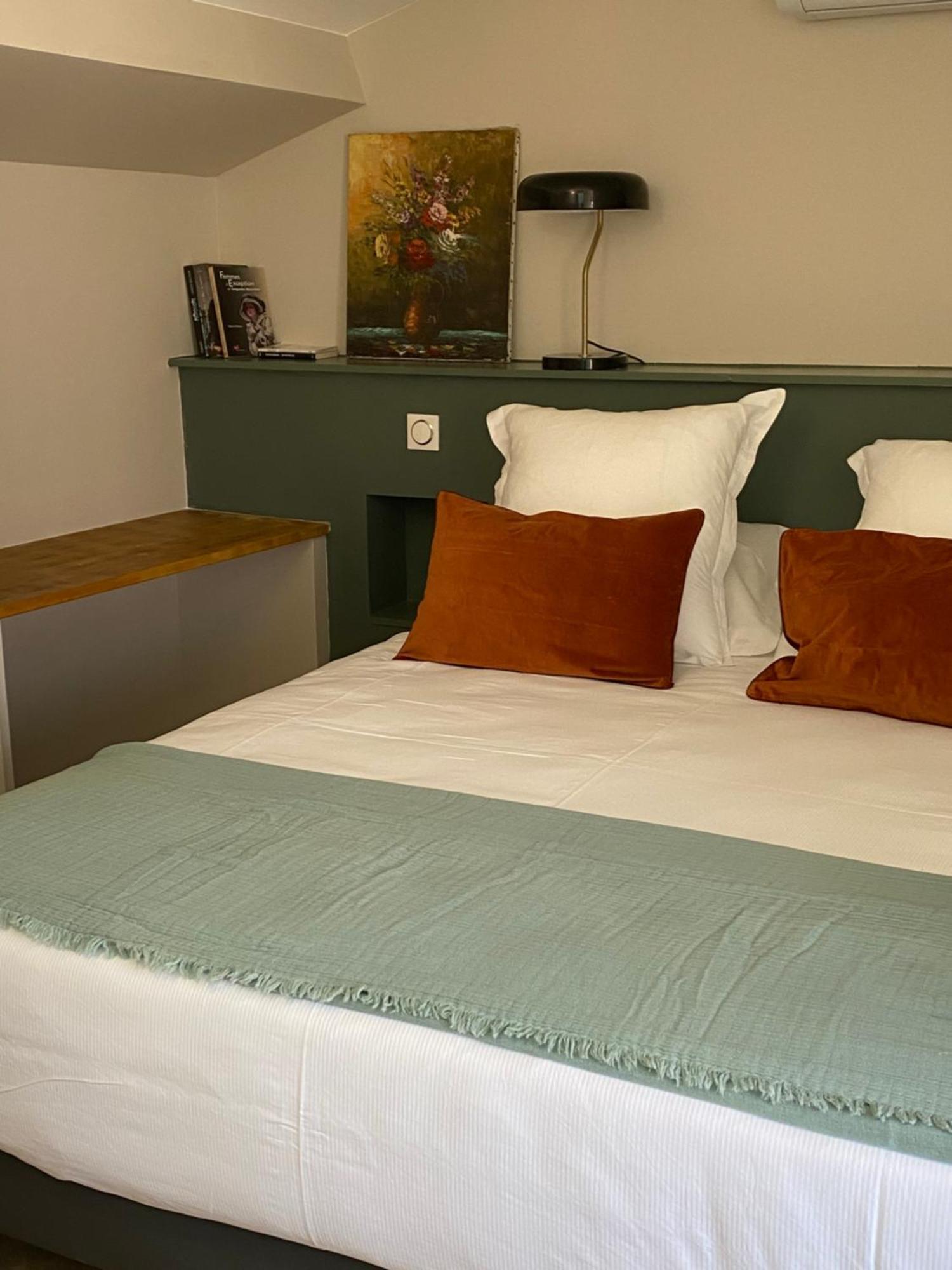 Le Petit Bijou Sete, Quatre Appartements Au Centre Ville, Trois Avec Vue Canal ห้อง รูปภาพ
