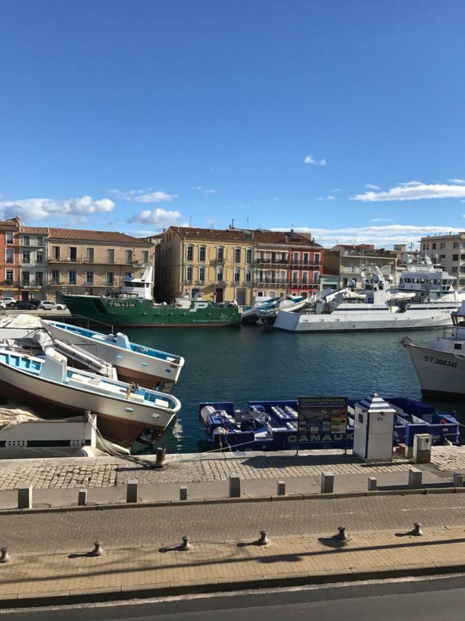 Le Petit Bijou Sete, Quatre Appartements Au Centre Ville, Trois Avec Vue Canal ภายนอก รูปภาพ